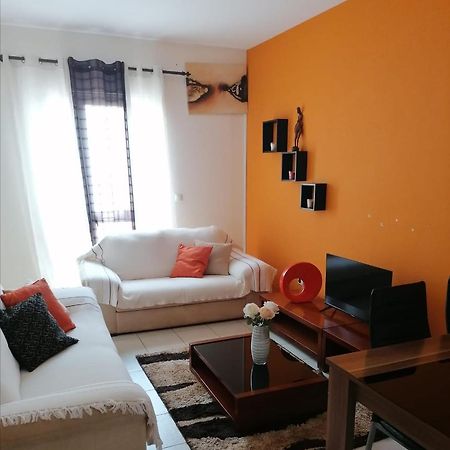 Family Apartment Praia Exterior photo